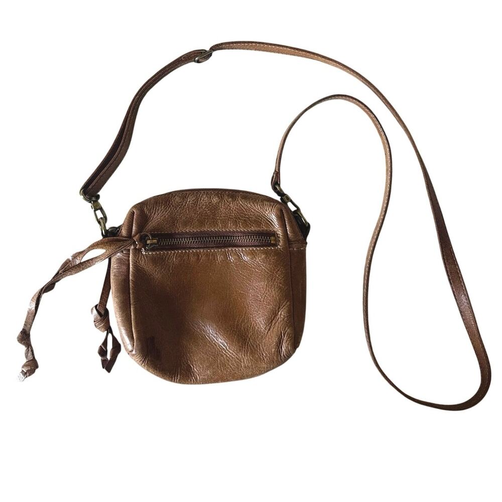 Roots Canada Brown Genuine Leather Crossbody Bag Made in Canada Distressed - Picture 3 of 10